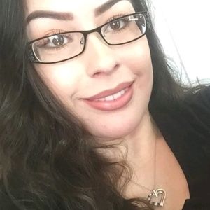 Meet your Posher, Julianna